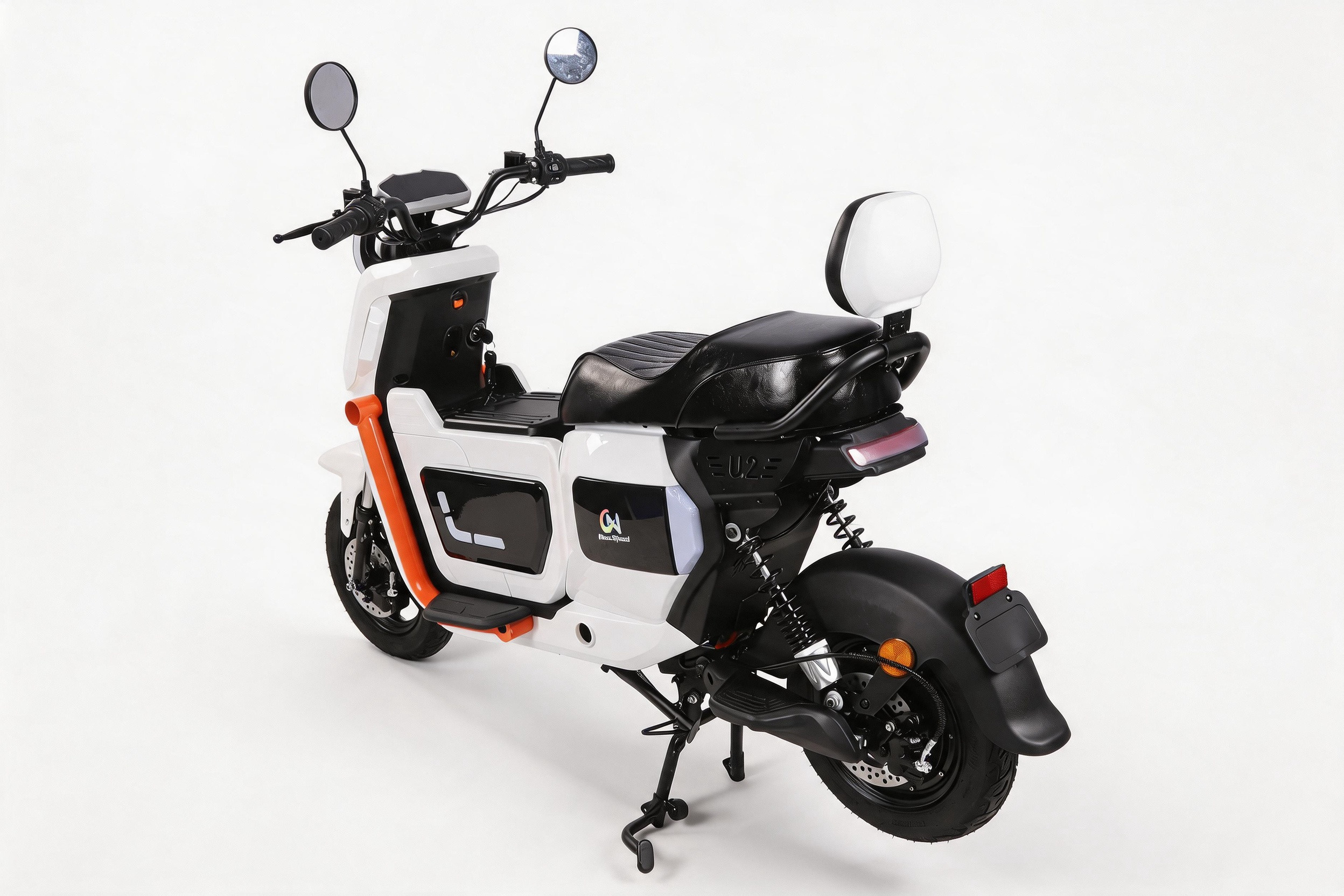 картинка Электроскутер New Speed U2 Pro 32Ah (белый) | велосалон Драйв г. Липецк