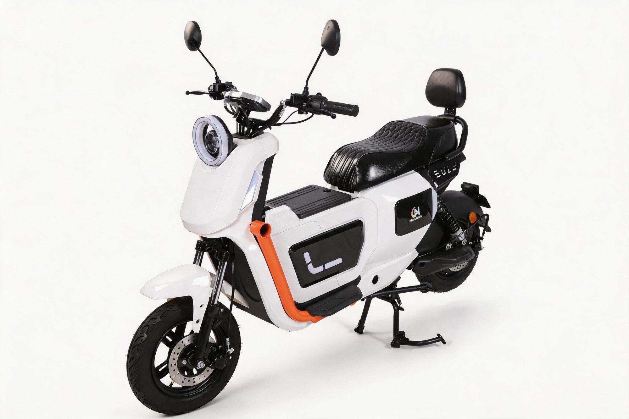 картинка Электроскутер New Speed U2 Pro 32Ah (белый) | велосалон Драйв г. Липецк